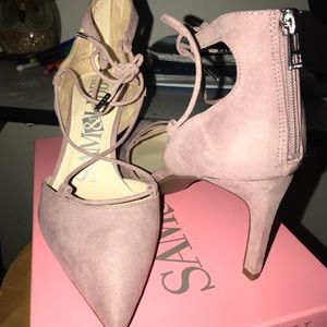 Pointed toe blush strap high heels